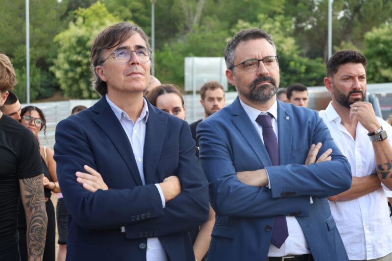 La Bustia assistents primera pedra habitatges Forum La Sinia Martorell