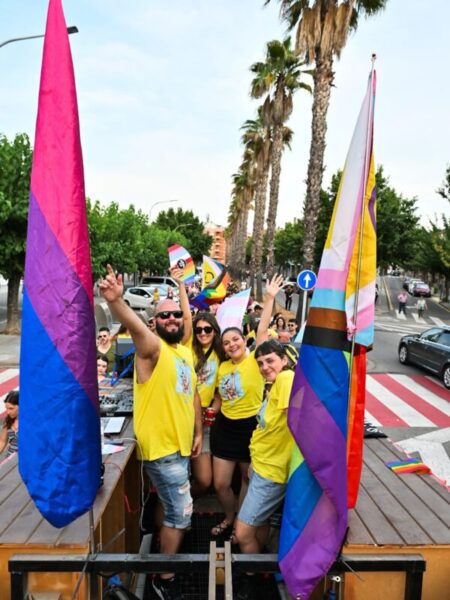 La Bustia rua Orgull Sant Andreu 4