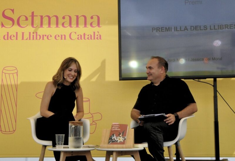 La Bustia Jessica del Moral rep el Premi Illa dels Llibres 2025