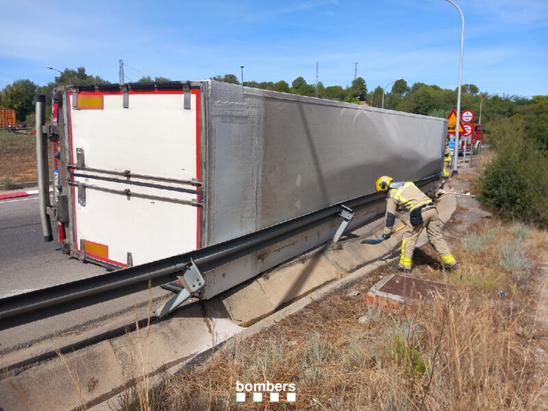 La Bustia camio bolcat Martorell 2 setembre