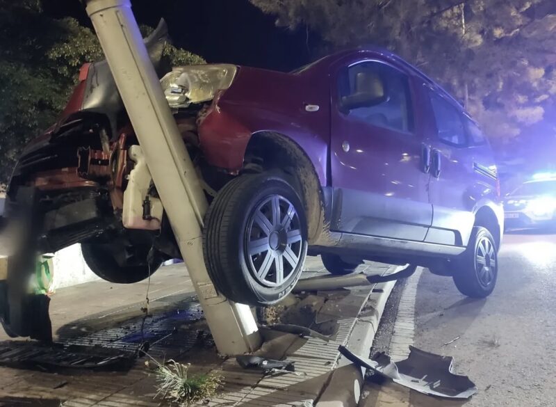 La Bustia cotxe accident fanal Martorell