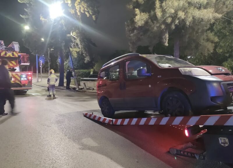 La Bustia cotxe accident fanal Martorell