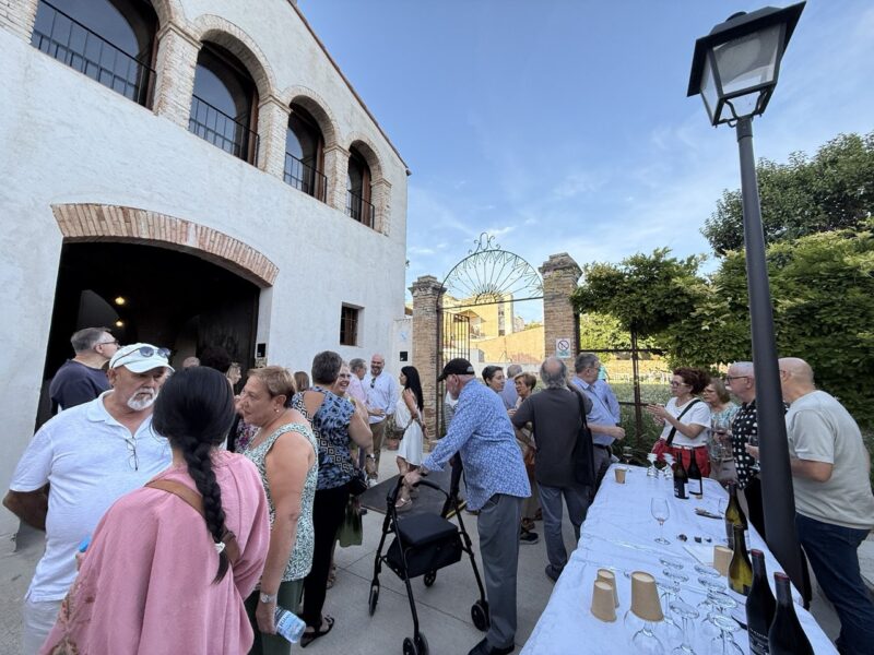 La Bustia exposicio Olesa Ateneu 10 anys 4