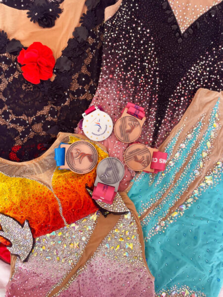 La Bustia medalles i mallots del campionat Europa i Mon 2025 de Paula Segura Olesa