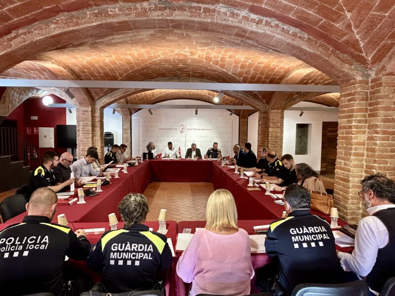 La Bustia trobada alcaldes Baix Llobregat Nord Sant Esteve 23 setembre 2025