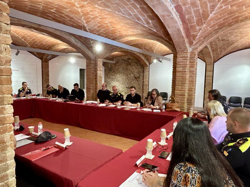 La Bustia trobada alcaldes Baix Llobregat Nord Sant Esteve 23 setembre 2025