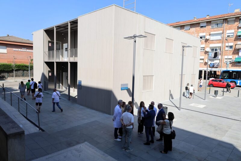 La Bustia visita Olga Pane Hospital Martorell