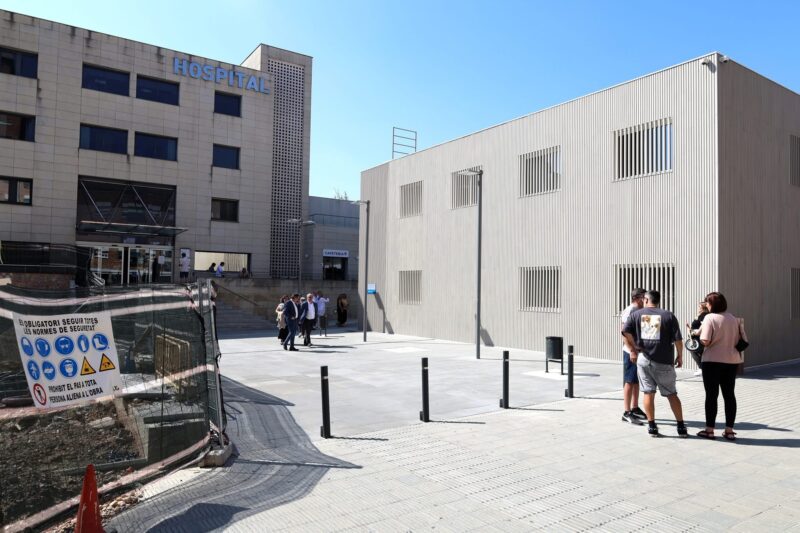 La Bustia visita Olga Pane Hospital Martorell