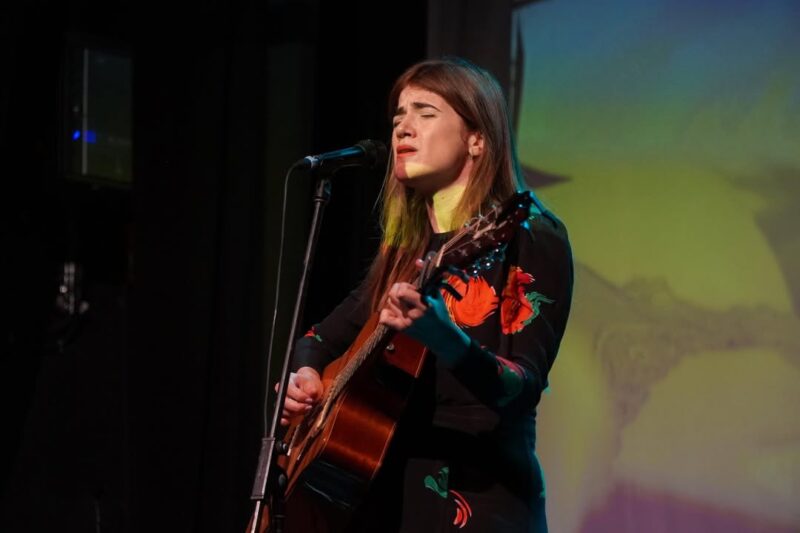 La Bustia ELLASH Abrera 3