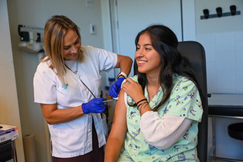 La Bustia campanya vacunacio grip i covid Salut Generalitat