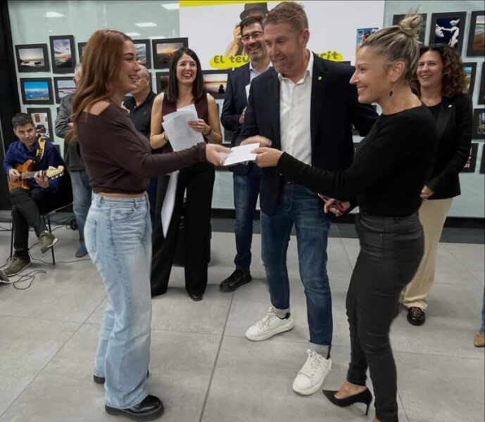 La Bustia concurs fotografic Montserrat Centre Abrera 3