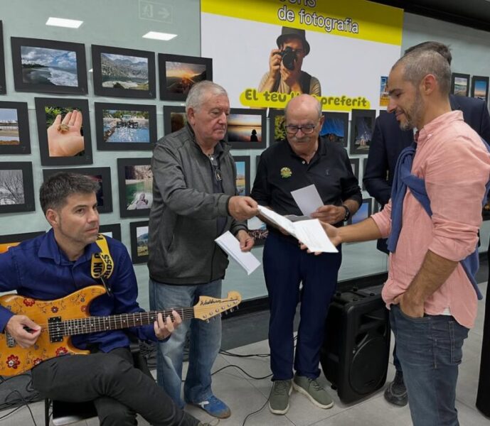 La Bustia concurs fotografic Montserrat Centre Abrera 4