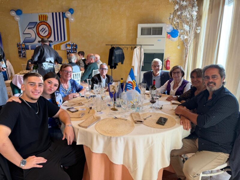 La Bustia dinar Penya Blanc i Blava Martorell 15