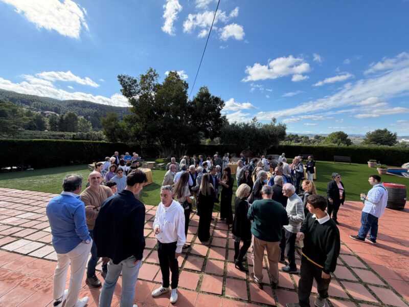 La Bustia dinar Penya Blanc i Blava Martorell 16