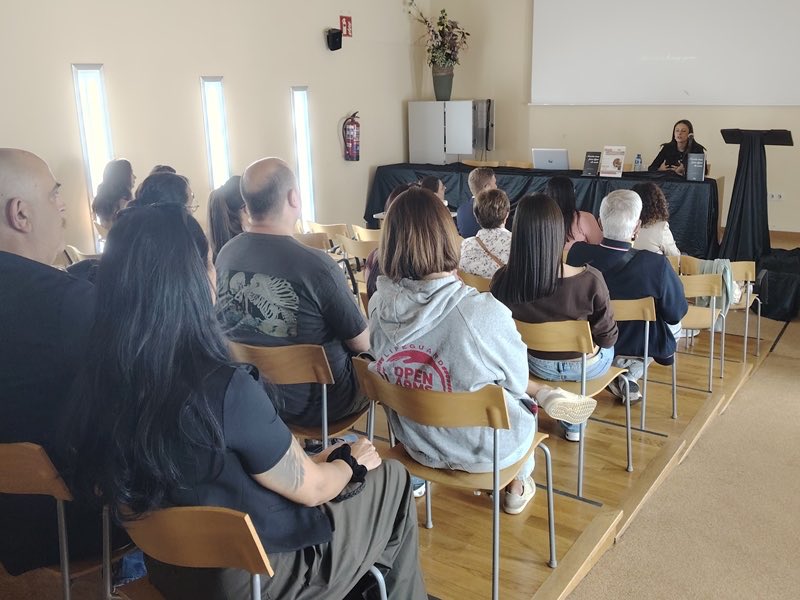 La Bustia presentacio llibre Layla Moratella Abrera 1