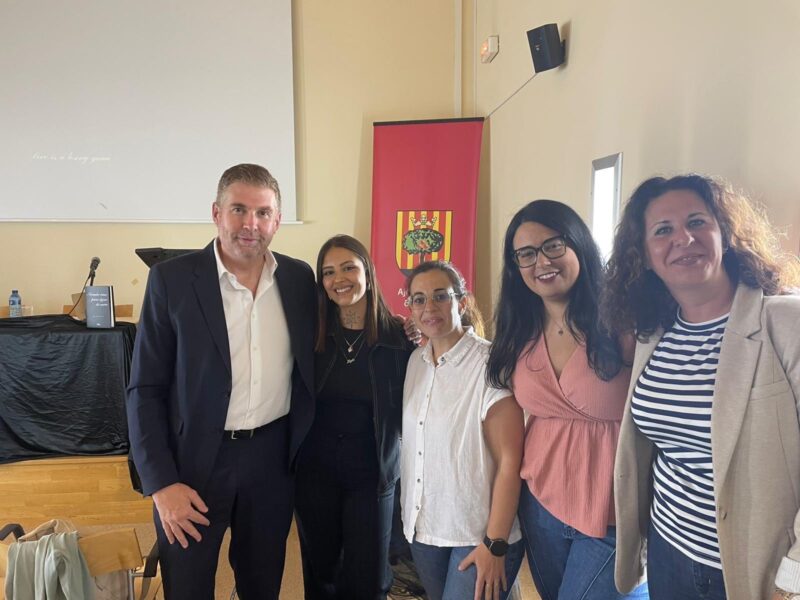 La Bustia presentacio llibre Layla Moratella Abrera 2