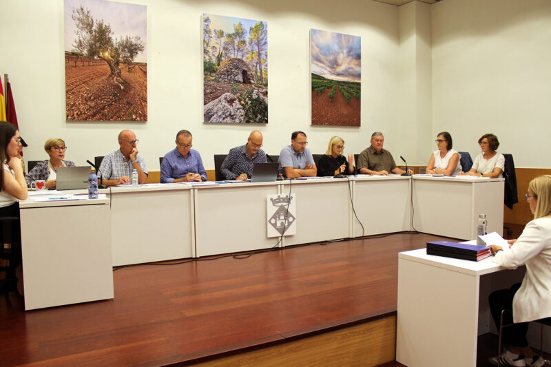 La Bustia pressa possessio Harris Castellvi 2