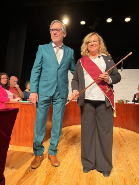 La Bustia relleu alcaldia Sant Esteve 2025 Enric Carbonell Roser Brosed foto Aj 4