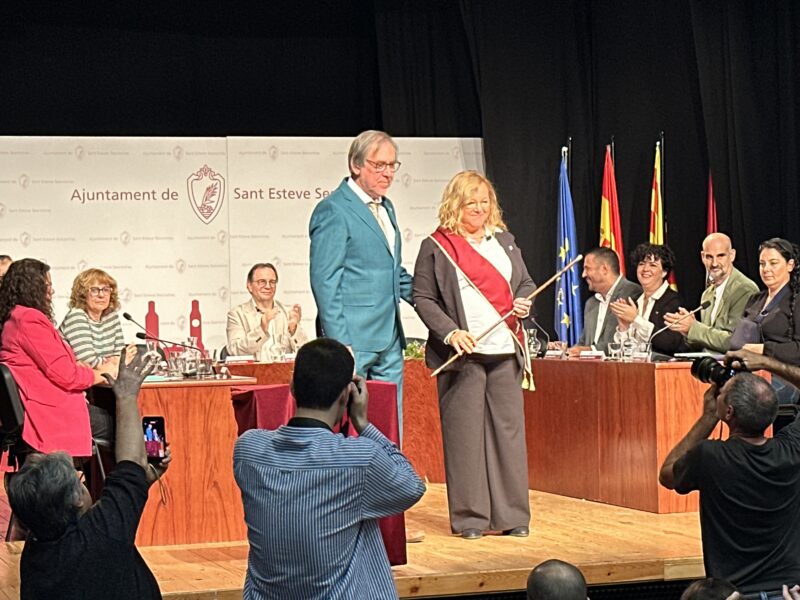 La Bustia relleu alcaldia Sant Esteve 2025 Enric Carbonell Roser Brosed foto La Bustia foto La Bustia