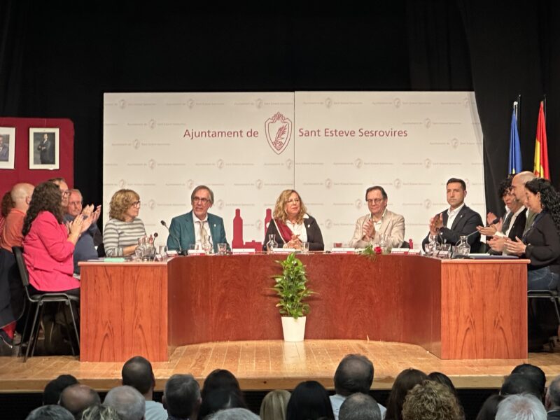 La Bustia relleu alcaldia Sant Esteve 2025 Enric Carbonell Roser Brosed foto La Bustia foto La Bustia