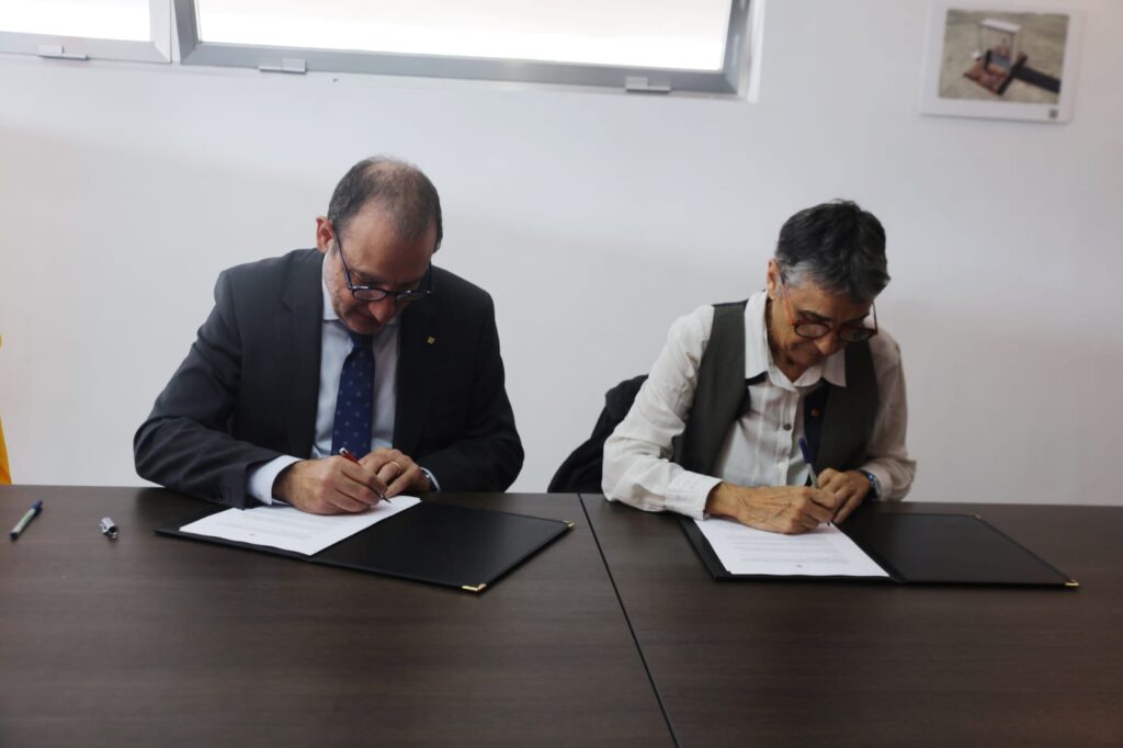 La Bustia signatura acord Brians 1