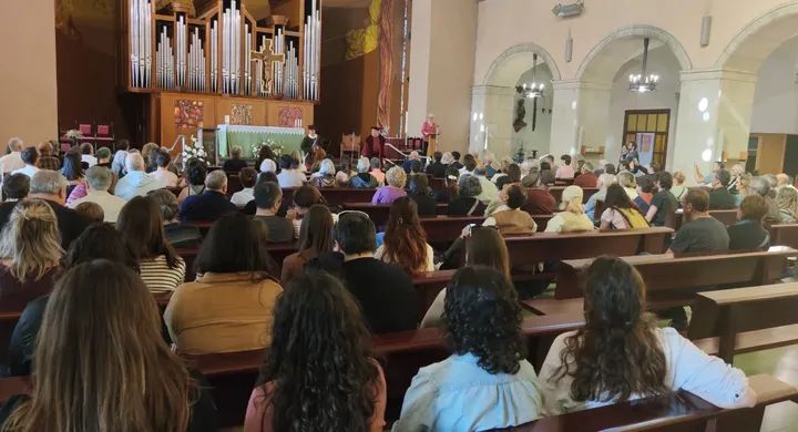 La Bustia visita institucional Festa Miquelets Olesa 1