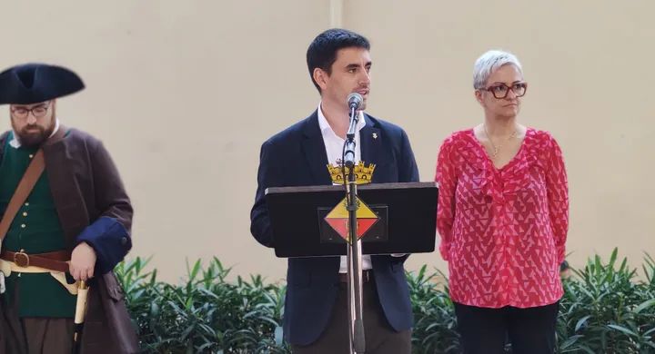 La Bustia visita institucional Festa Miquelets Olesa 9