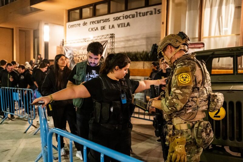 La Bustia Survival Zombie Sant Andreu 8