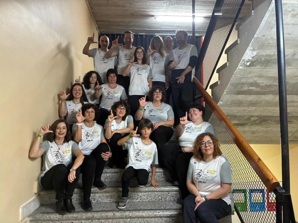 La Bustia concert solidari cantme per ELA 8