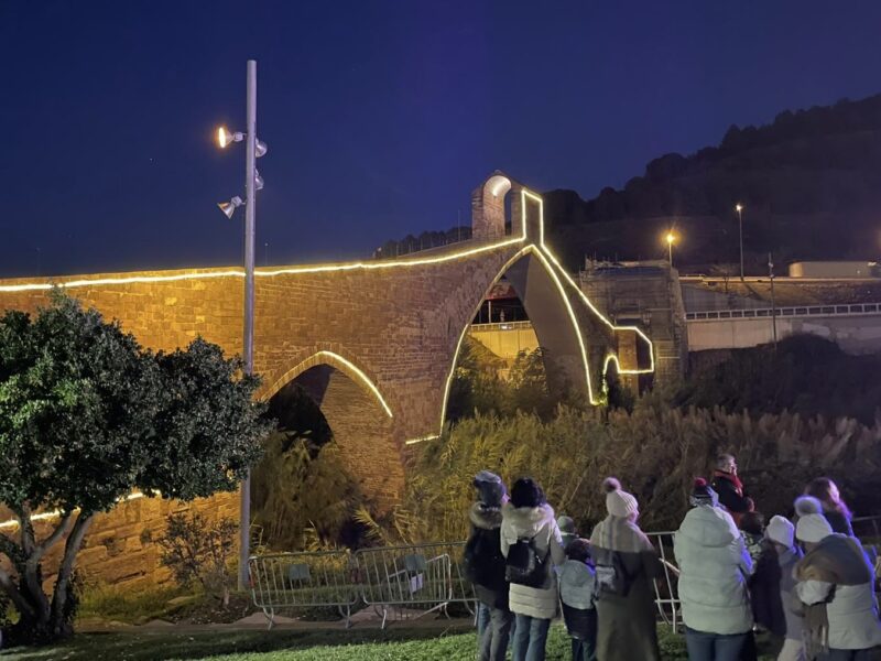 La Bustia encesa llums Nadal pont Diable Martorell 2025 6