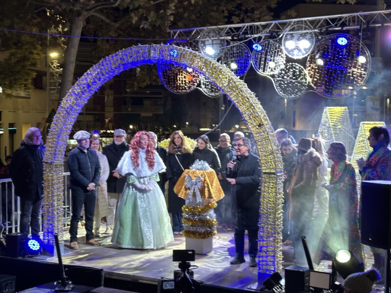 La Bustia encesa llums Nadal rambla Bobiles Martorell 2025