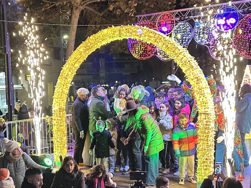 La Bustia encesa llums Nadal rambla Bobiles Martorell 2025