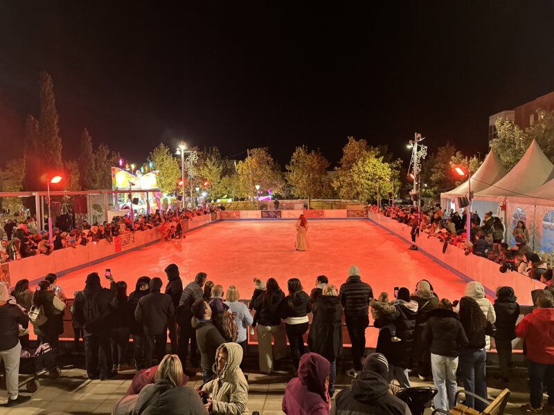 La Bustia inauguracio pista gel Nadal Martorell 2025