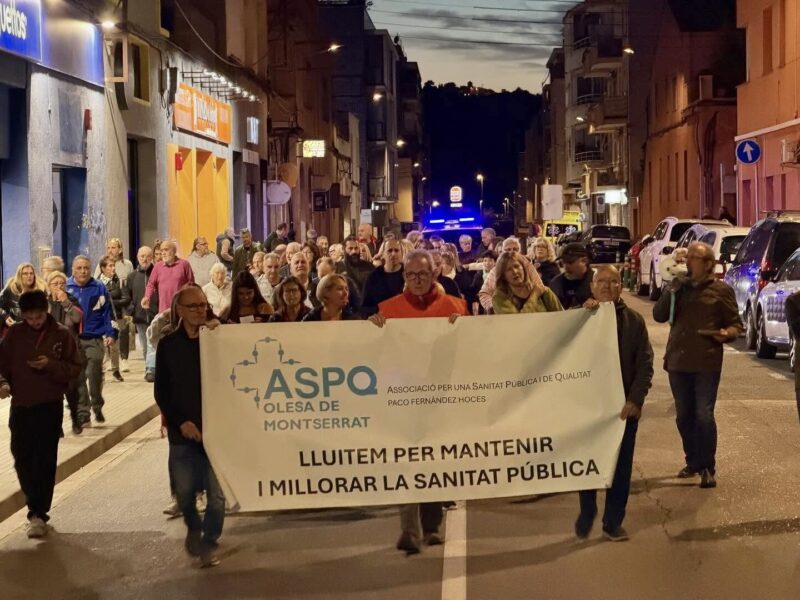La Bustia manifestacio CAP i carrers 7 novembre 2025 Olesa 2