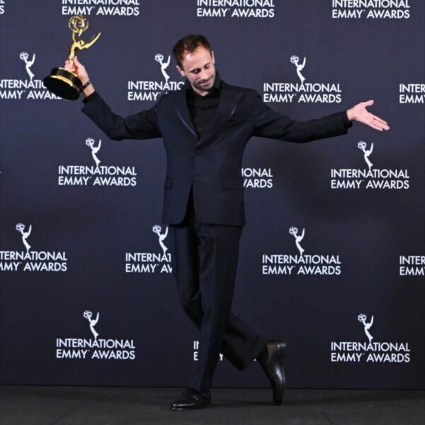 La Bustia premi Emmy Oriol Pla 2025 foto Disney plus