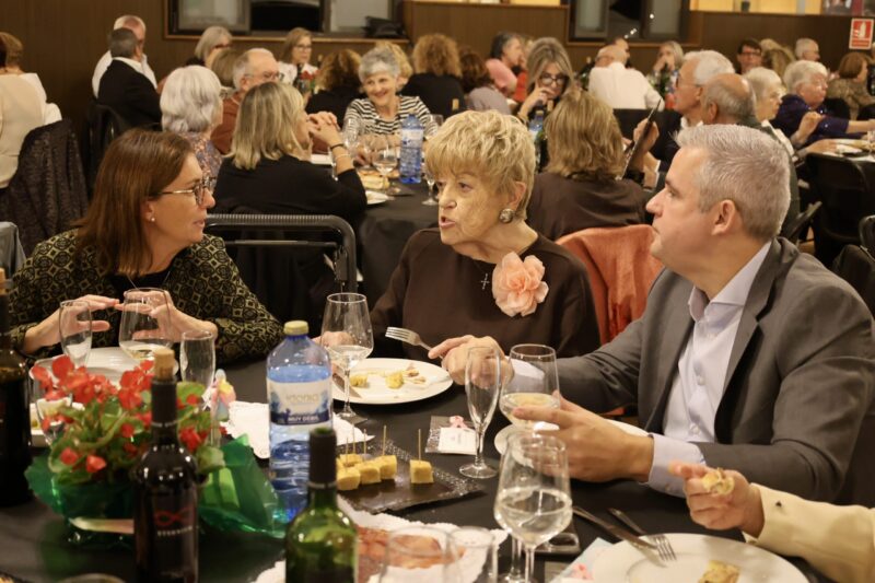 La Bustia sopar benefic contra cancer Martorell 9