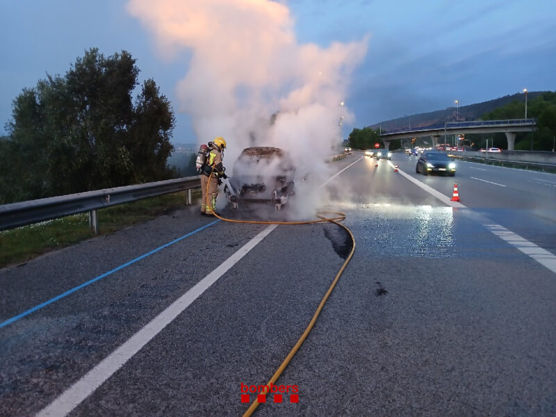 La Bustia turisme cremat Castellvi