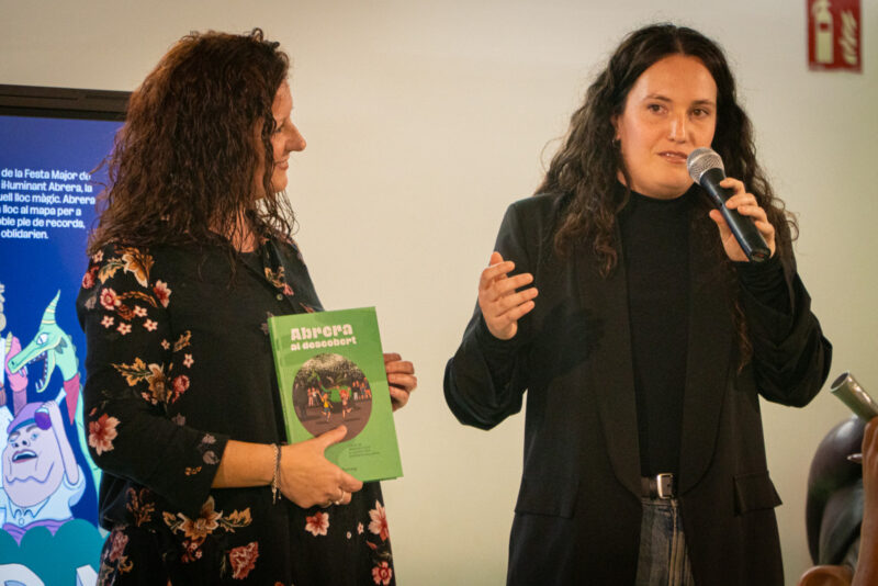 La Bustia Abrera al descobert llibre 10