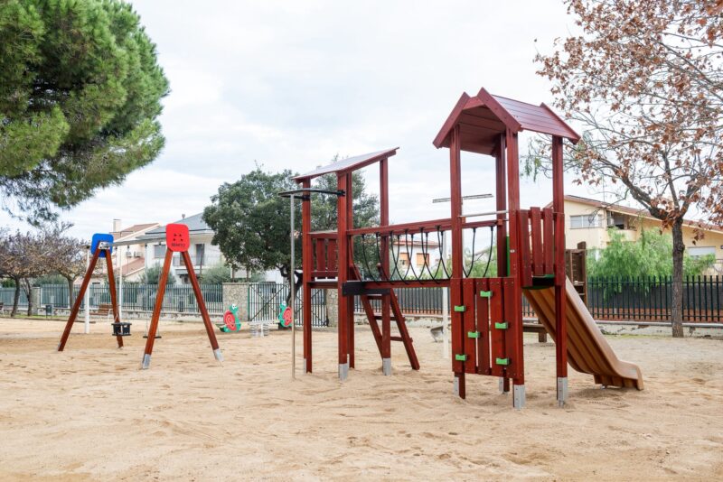La Bustia Parcs Infantils Sant Andreu 1
