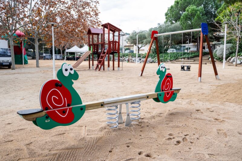 La Bustia Parcs Infantils Sant Andreu 6