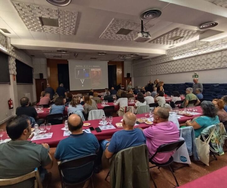 La Bustia Toni Albiol Divins Martorell Roser