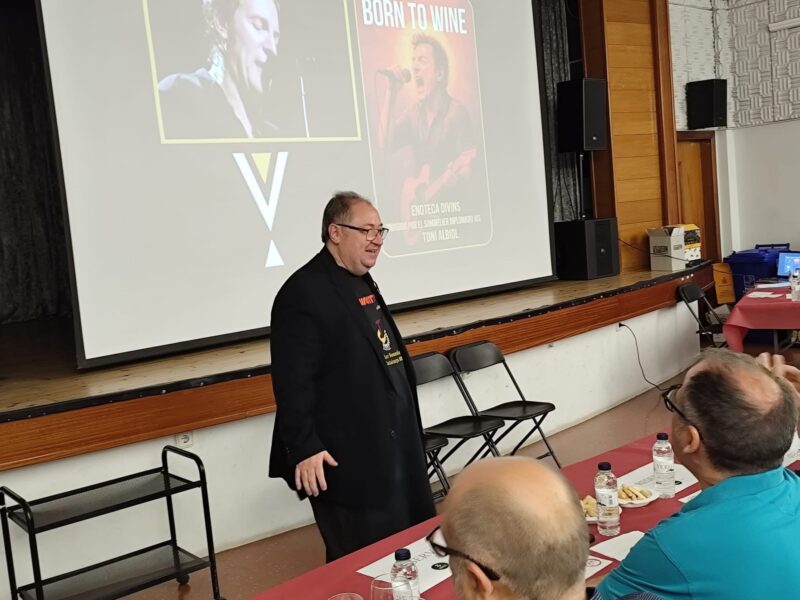 La Bustia Toni Albiol Divins Martorell Roser