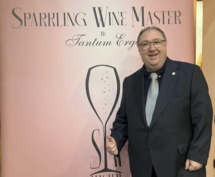 La Bustia Toni Albiol Sparkling espumosos Divins Martorell