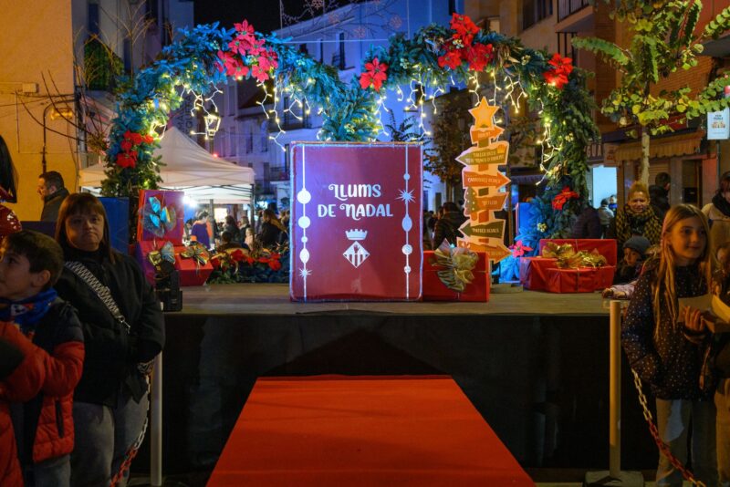 La Bustia encesa llums Nadal 2025 Masquefa