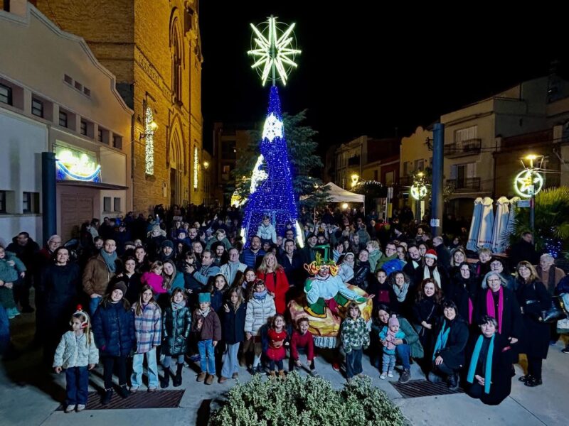 La Bustia encesa llums Nadal 2025 Sant Esteve
