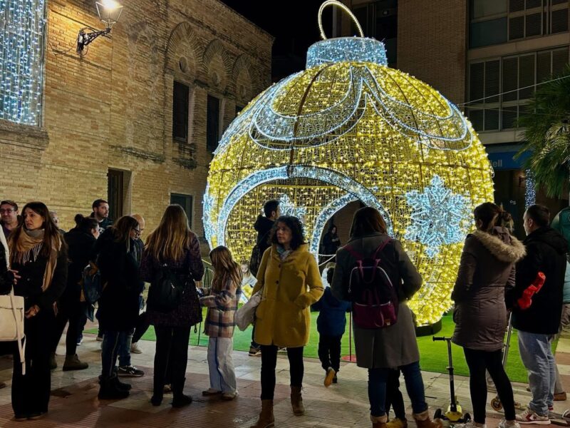 La Bustia encesa llums Nadal 2025 Sant Esteve