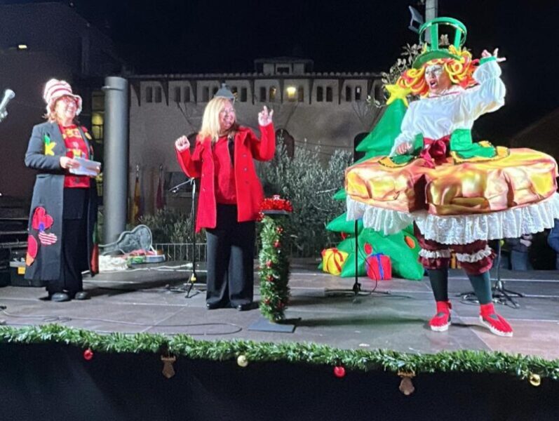 La Bustia encesa llums Nadal 2025 Sant Esteve