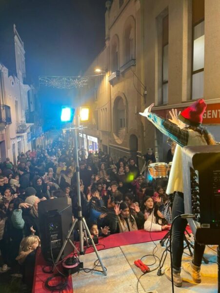 La Bustia encesa llums Nadal Gelida 1