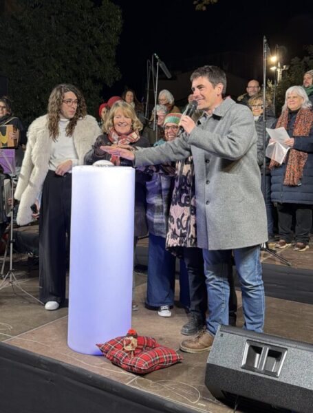 La Bustia encesa llums Nadal Olesa 3