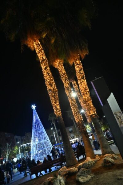 La Bustia encesa llums Nadal Sant Andreu 4